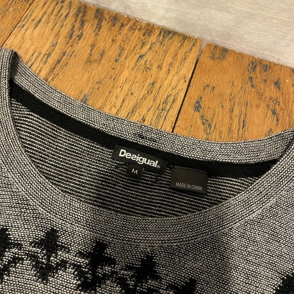 📍 Desigual Gray Printed Sweater - M - Picture 3 of 11